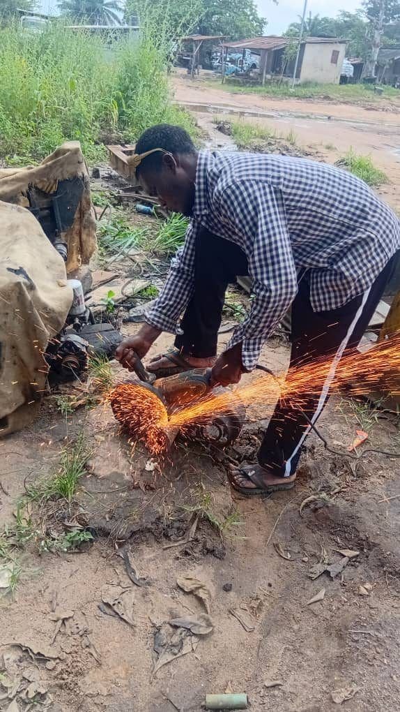 Cutting steel for fabrication