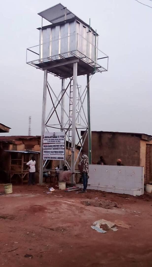 Solar borehole with tank tower and taps